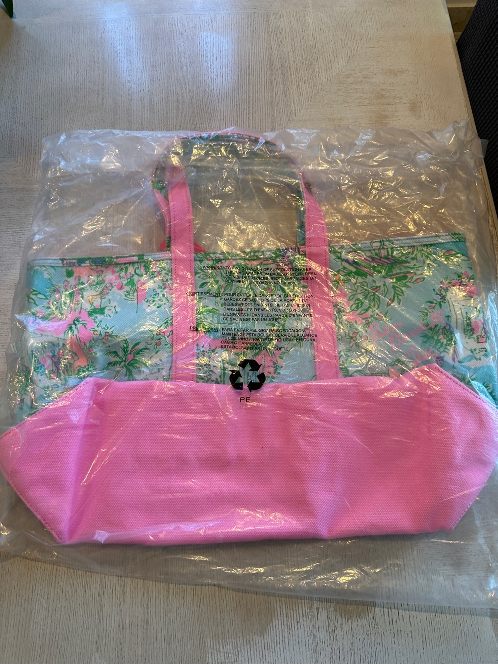 Lilly Pulitzer Mercato Tote Palm Beach Pink and Aqua Scenic Print Tote - Picture 7 of 7